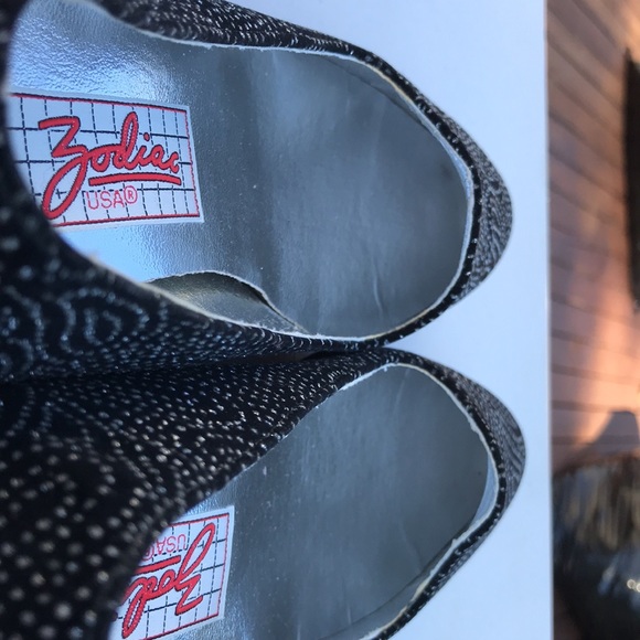 Zodiac slip on black sparkly wedge size 10 medium shoes vintage chic - Picture 7 of 7